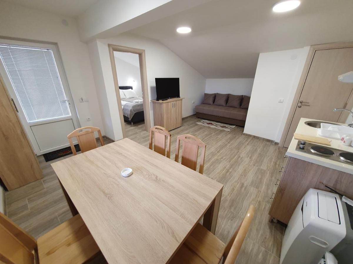 S&M Apartmani โซโคบานยา ภายนอก รูปภาพ